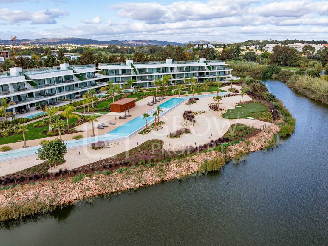Apartment in Vilamoura, Quarteira, Algarve 1 - 16537195