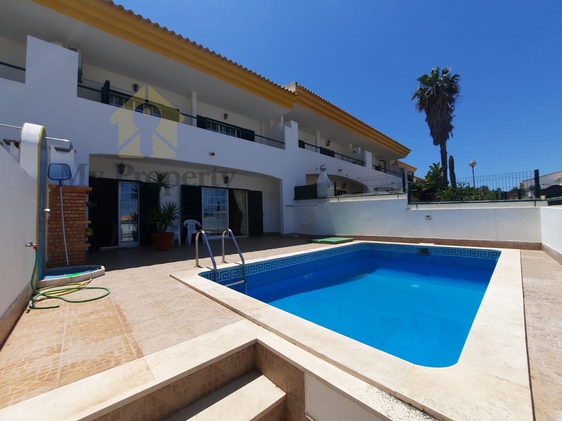 House in Olhos de Agua, Algarve, Portugal 1 - 16502754