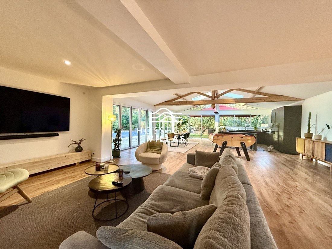 Villa in Soorts-Hossegor, Nouvelle-Aquitaine, France 2 - 16642351