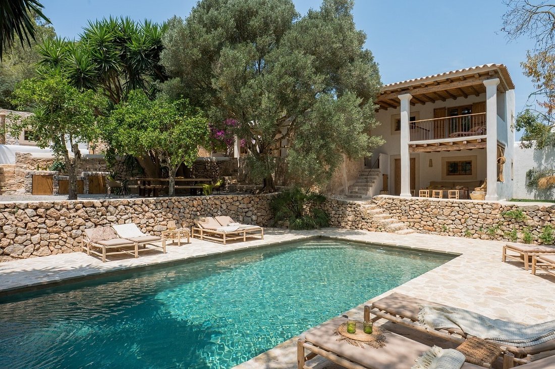 Villa in Sant Jordi de ses Salines, Sant Josep de sa Talaia, Balearic Islands 1 - 16097915