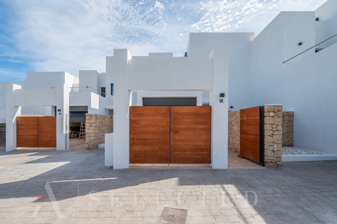Chalet in Sant Josep de sa Talaia, Balearic Islands, Spain 1 - 15734269