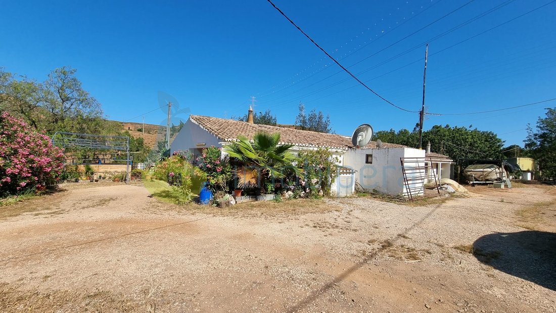 Estate in Silves, Algarve, Portugal 4 - 16493094