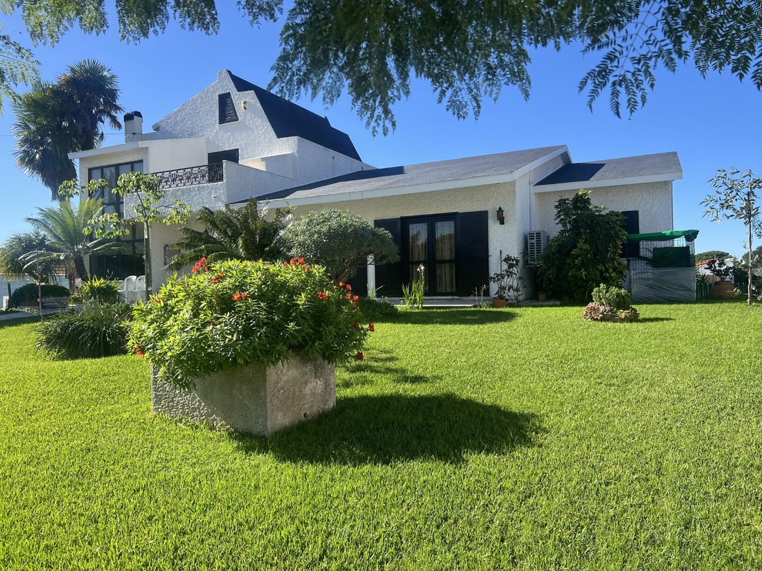 Finca in Cidade de Santarem, Santarem District, Portugal 1 - 14948883