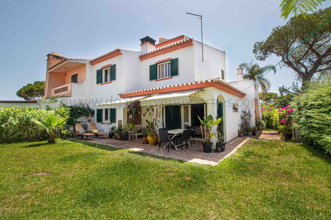 House in Quarteira, Algarve, Portugal 1 - 15941119