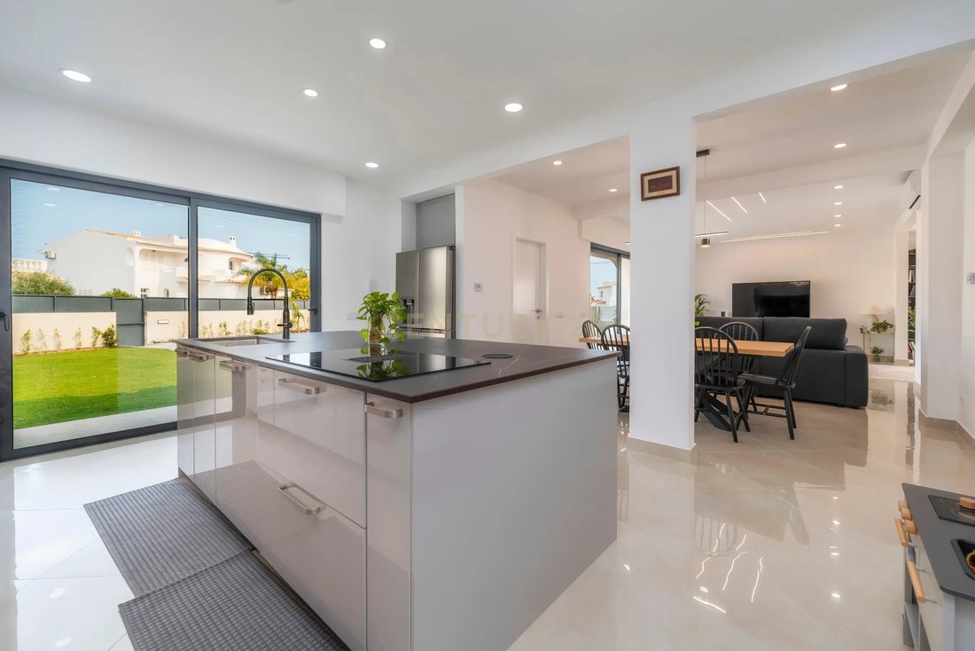 Villa in Montenegro, Algarve, Portugal 4 - 12467837