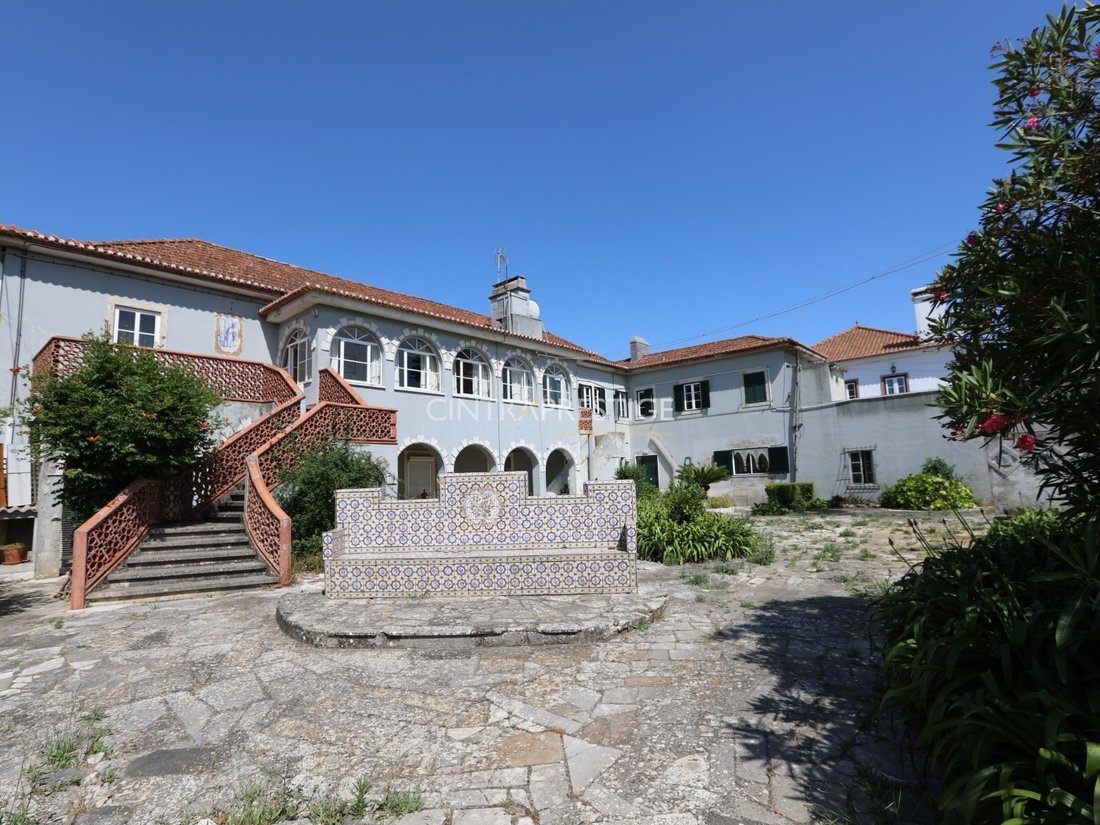 Finca in Rio de Mouro, Lisbon, Portugal 1 - 13025173