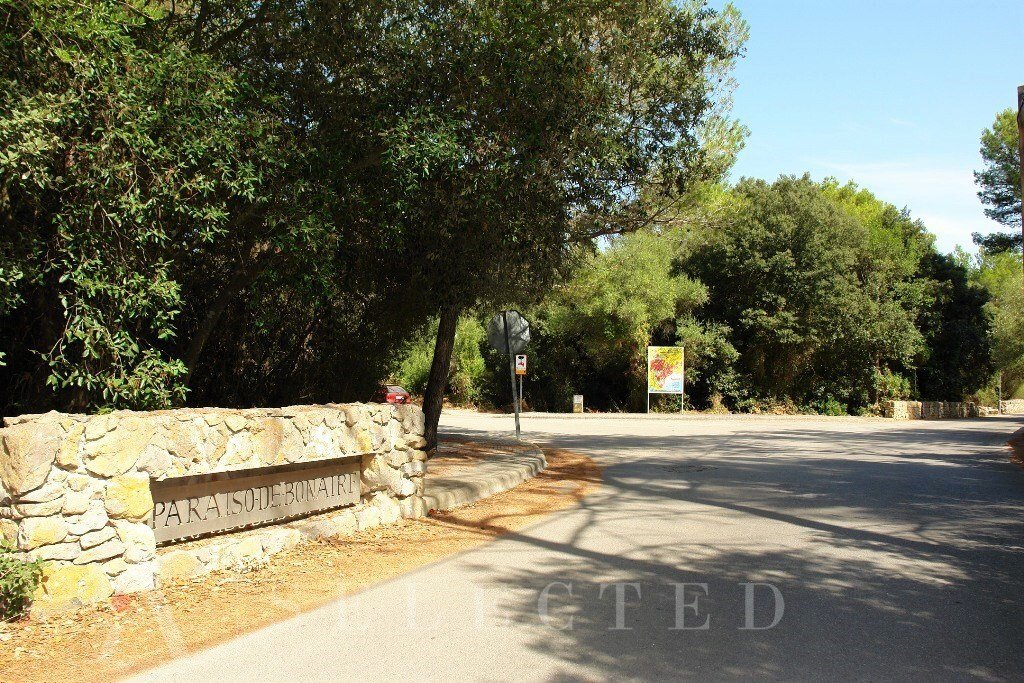Land in Alcudia, Balearic Islands, Spain 4 - 16598139