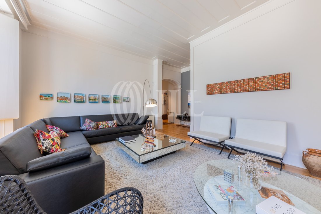 Apartment in Misericordia, Lisbon, Portugal 4 - 14168320