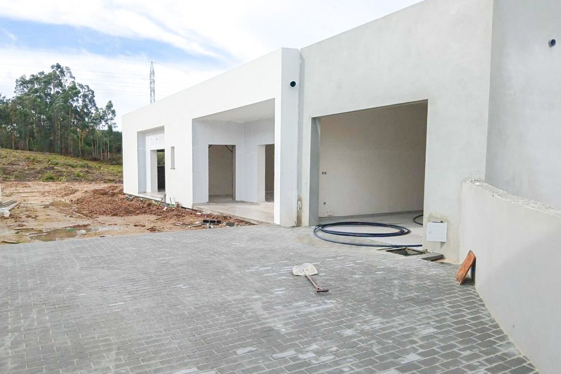 House in Leiria, Pousos, Barreira e Cortes, Leiria District, Portugal 5 - 16658600
