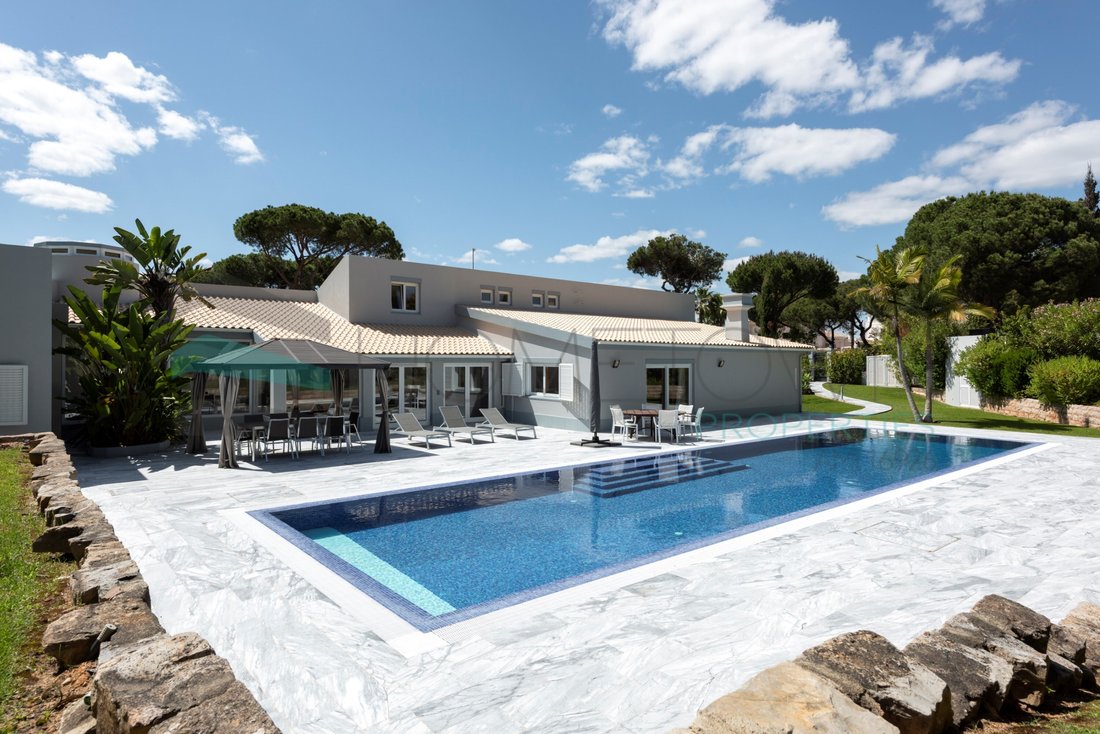 House in Vilamoura, Quarteira, Algarve 1 - 15670662