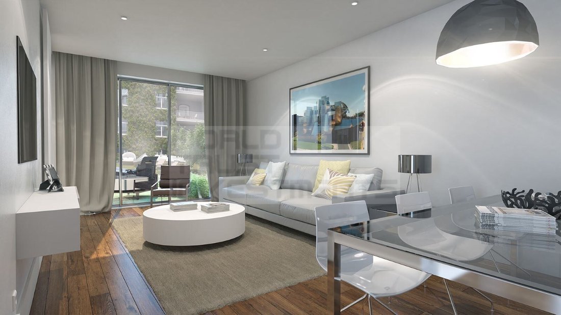 Apartment in Avenidas Novas, Lisbon, Portugal 5 - 12463969