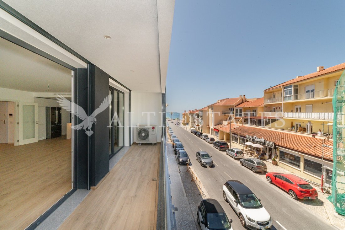 Apartment in Carcavelos e Parede, Lisbon, Portugal 1 - 15763747