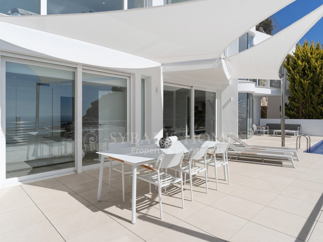 Chalet in Altea, Valencian Community, Spain 1 - 14572068