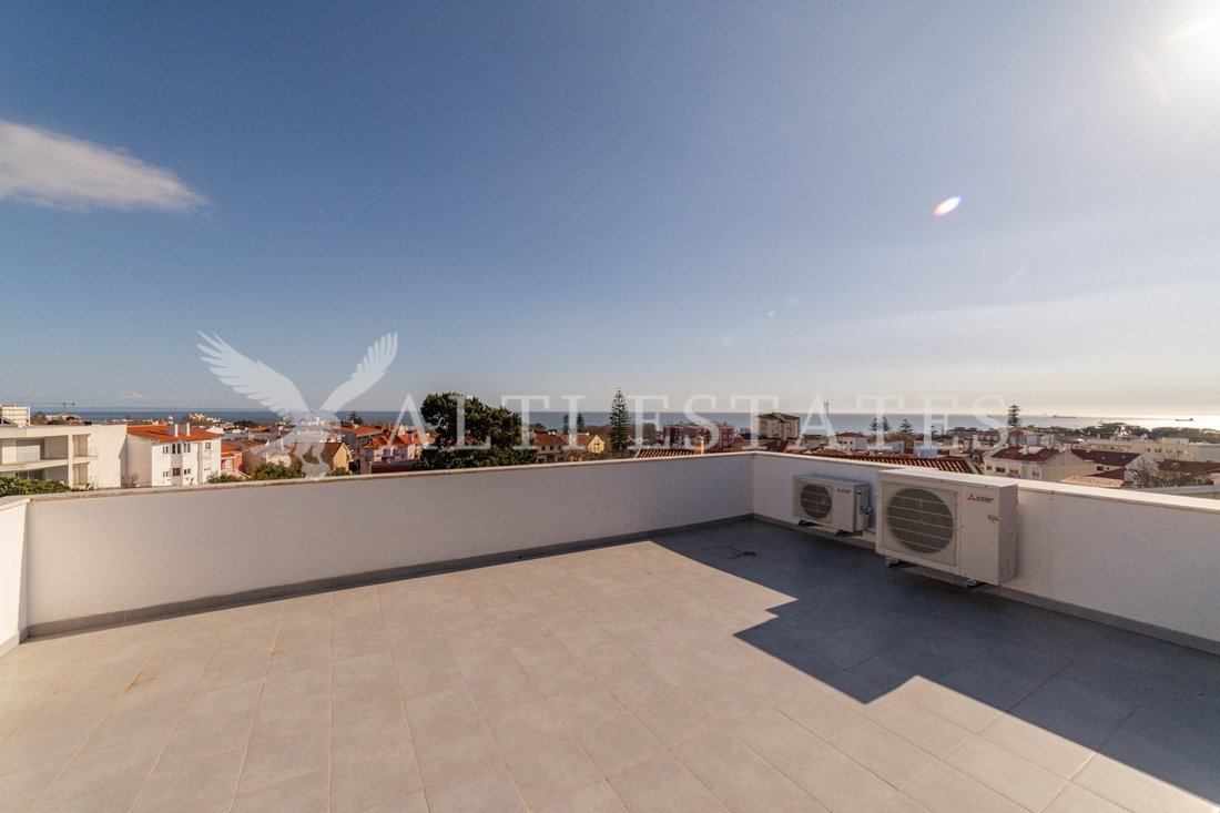Apartment in Parede, Lisbon, Portugal 1 - 15415704