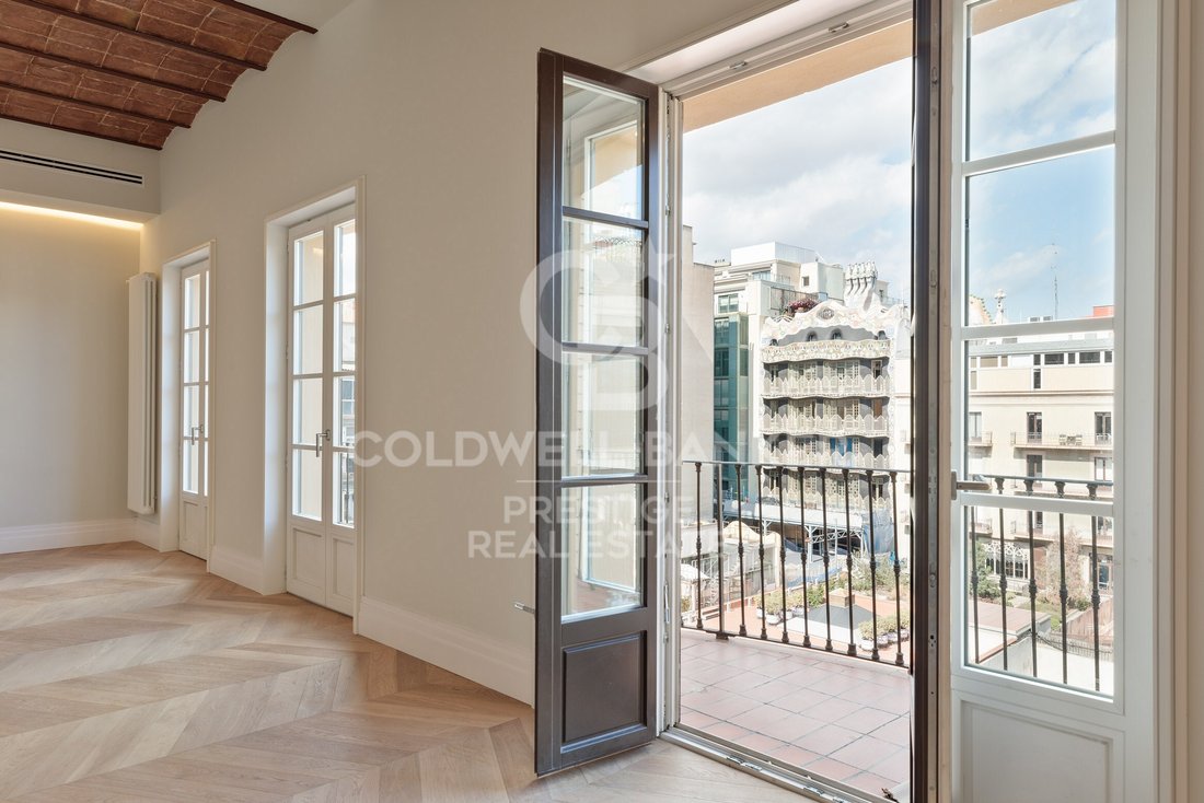 Apartment in Eixample, Barcelona, Spain 5 - 15273934