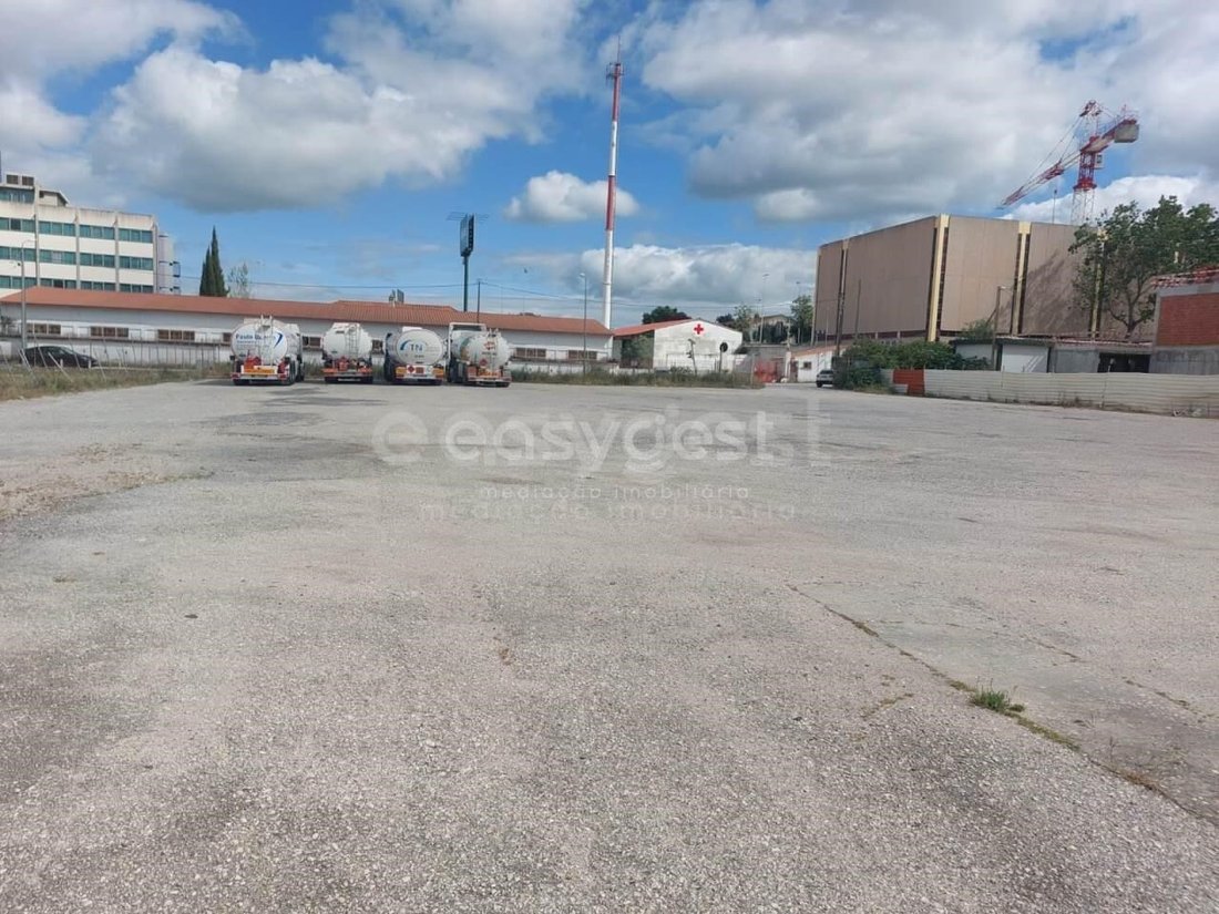 Land in Sacavem, Lisbon, Portugal 3 - 15739850