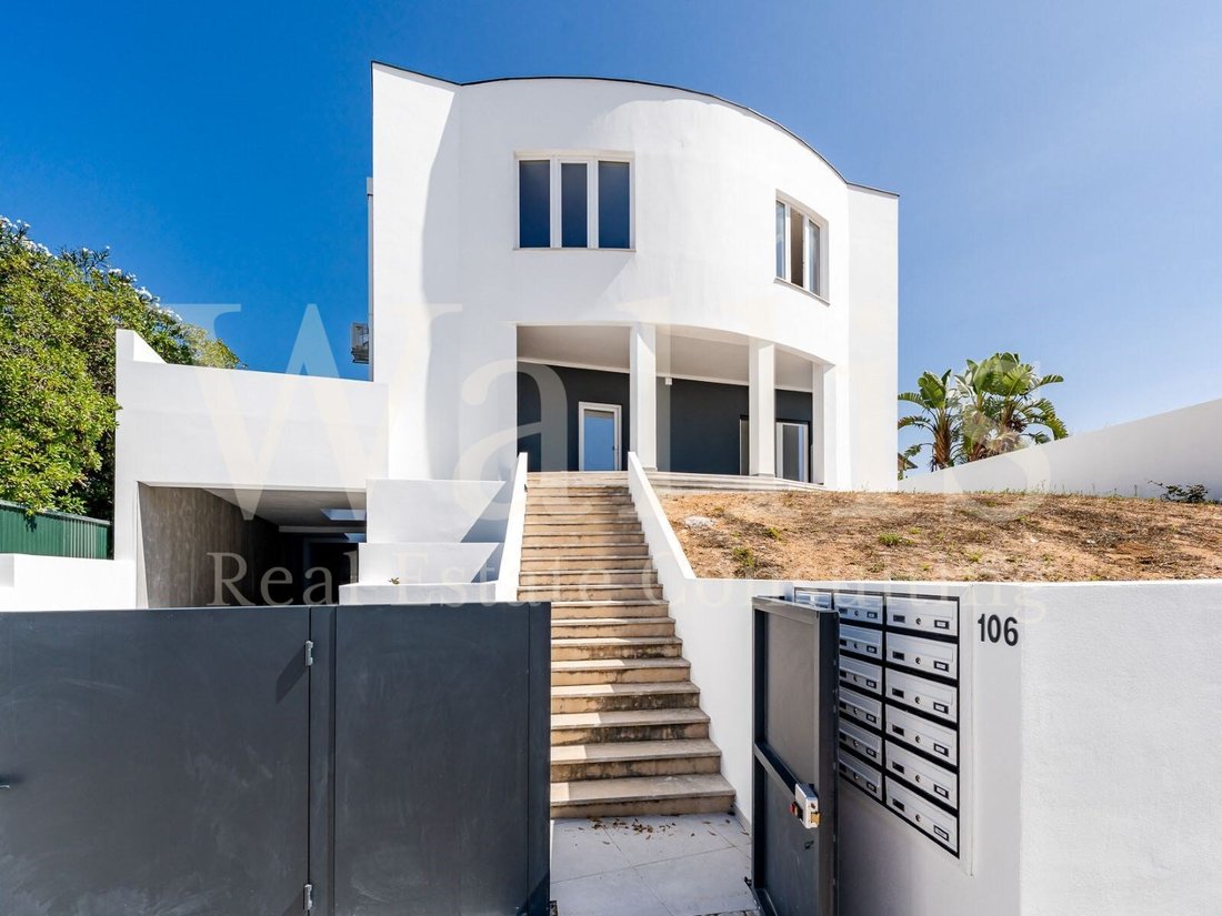Apartment in Leiria, Pousos, Barreira e Cortes, Leiria District, Portugal 1 - 16487977