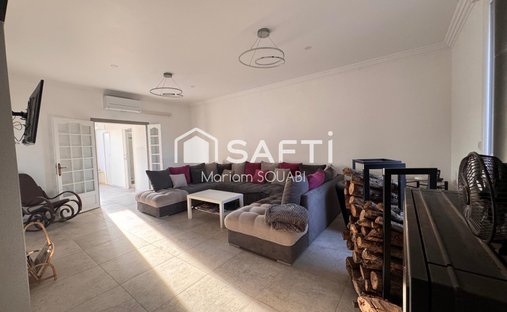 Castle for Sale in Pézenas, Occitanie, France