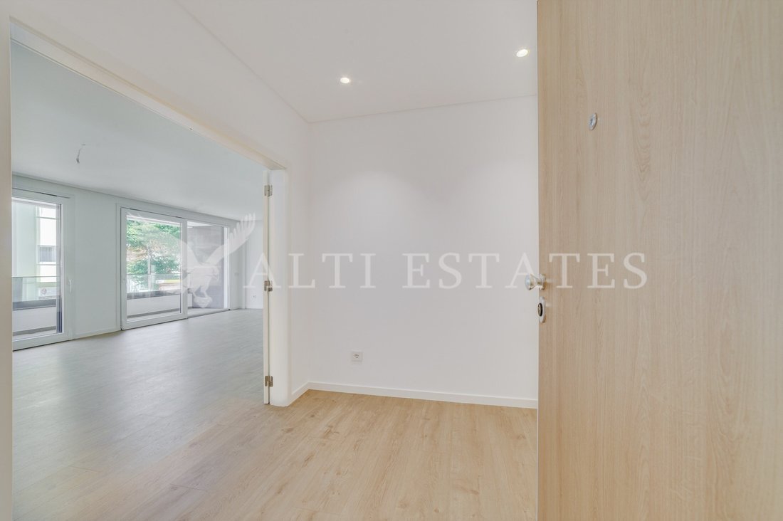 Apartment in Carcavelos e Parede, Lisbon, Portugal 2 - 16472659