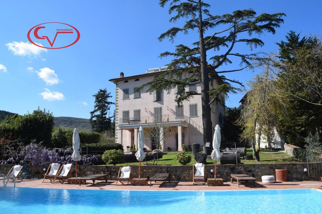 Villa in Loro Ciuffenna, Tuscany, Italy 2 - 16716733