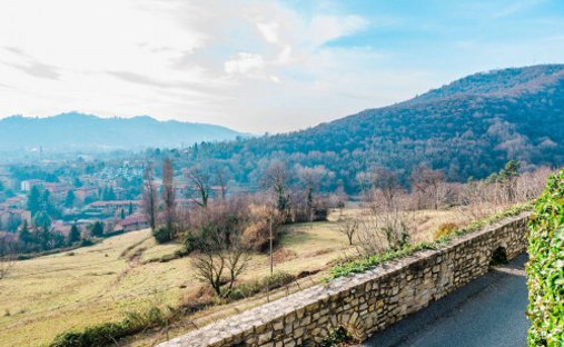 Terreno a Borgo Pignolo, Bergamo, Italia 1