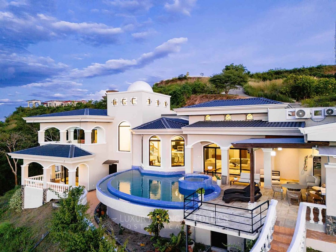 Condo in Santa Cruz, Guanacaste Province, Costa Rica 1 - 16648690