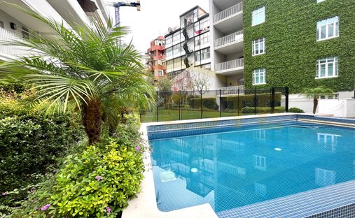 Apartment in Arroios, Lisbon, Portugal 1