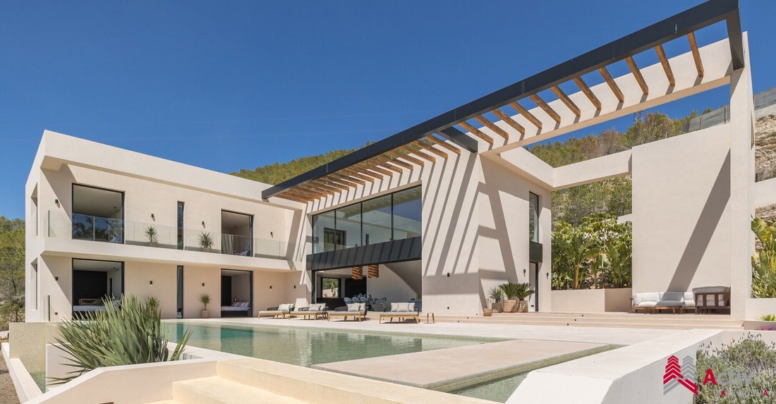 Villa in Santa Eularia des Riu, Balearic Islands, Spain 2 - 16714003