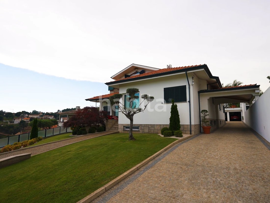 House in Gondomar (Sao Cosme), Valbom e Jovim, Porto District, Portugal 3 - 15215045
