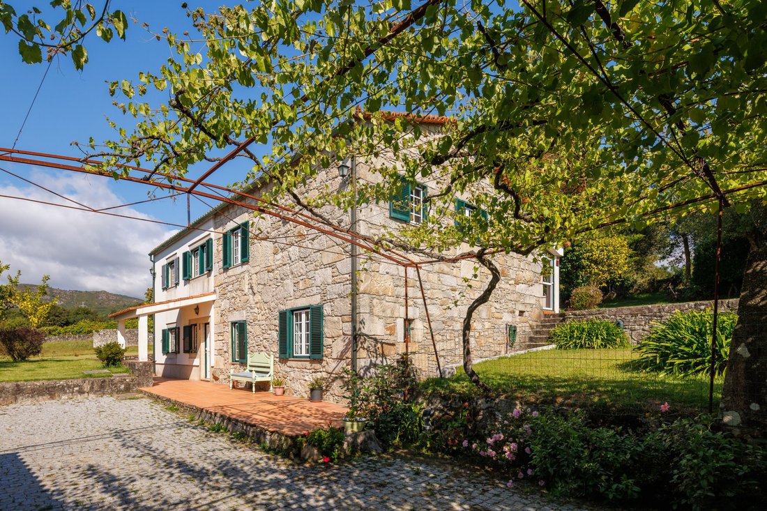 House in Riba de Ancora, Viana do Castelo District, Portugal 3 - 16392834
