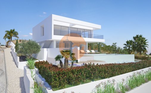 House in Praia da Luz, Algarve, Portugal 1