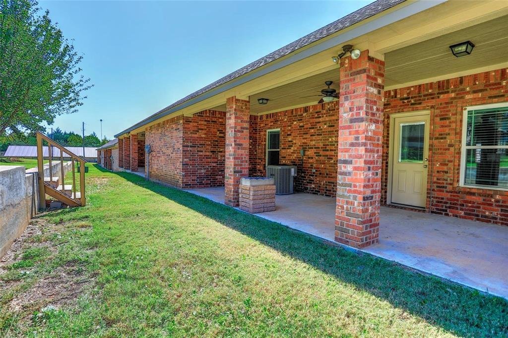 Gainesville, Texas, United States 4 - 16719477