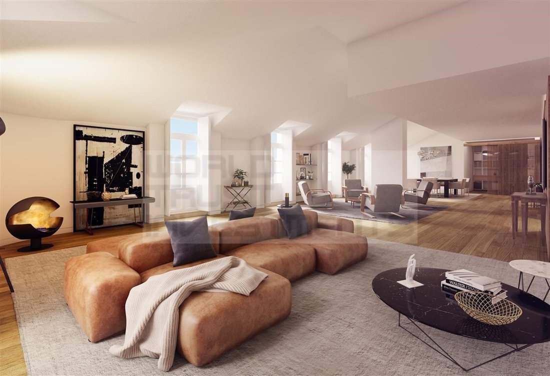 Apartment in Misericordia, Lisbon, Portugal 4 - 12463943