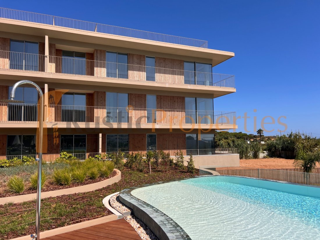 Apartment in Quarteira, Algarve, Portugal 2 - 16033952