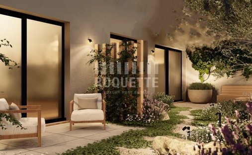Apartment in Cedofeita, Santo Ildefonso, Se, Miragaia, Sao Nicolau e Vitoria, Porto District, Portugal 1
