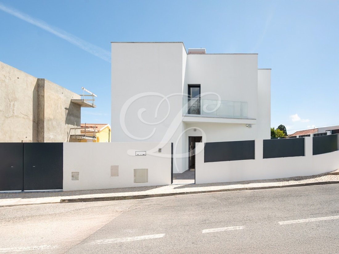 House in Sao Domingos de Rana, Lisbon, Portugal 2 - 16082288