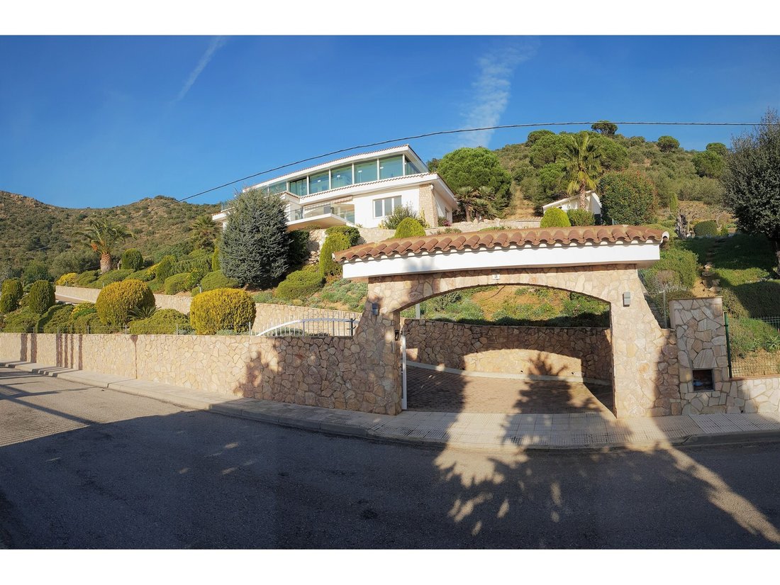 House in Pau, Catalonia, Spain 4 - 16392762
