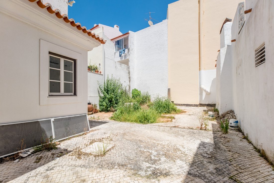 House in Cascais e Estoril, Lisbon, Portugal 2 - 15688301