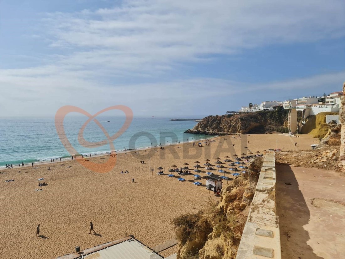 House in Praia dos Pescadores, Olhos de Agua, Portugal 1 - 13103527