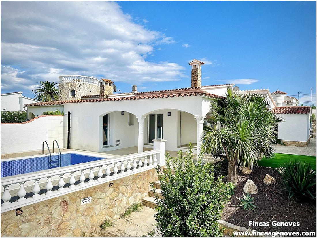 House in Empuriabrava, Catalonia, Spain 5 - 16392872