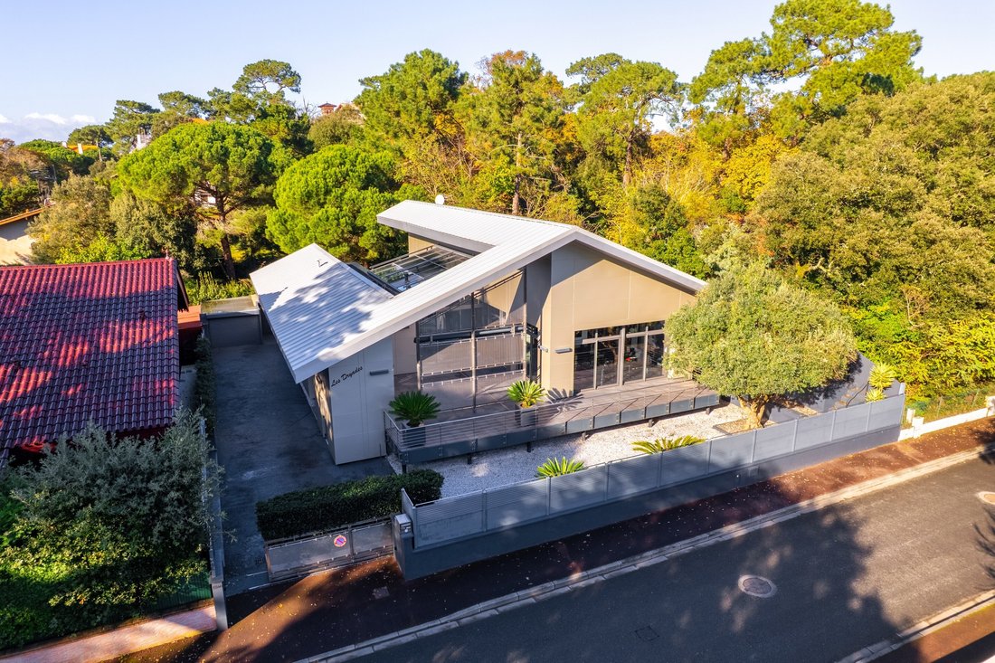 House in Arcachon, Nouvelle-Aquitaine, France 1 - 16713310