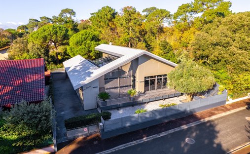 House in Arcachon, Nouvelle-Aquitaine, France 1