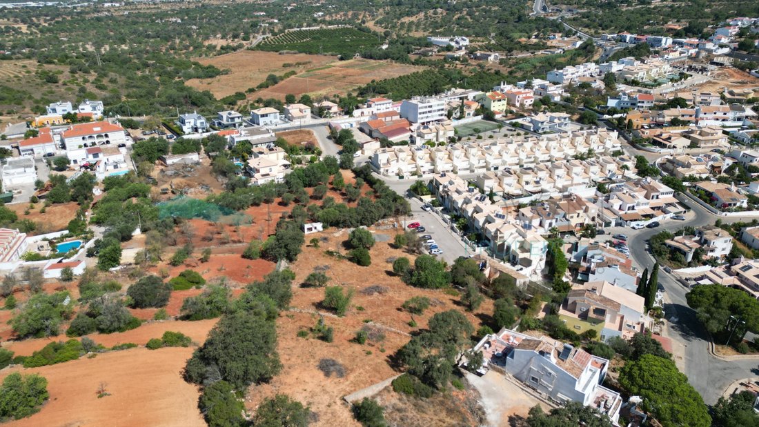 Land in Loule (Sao Clemente), Algarve, Portugal 2 - 14565637