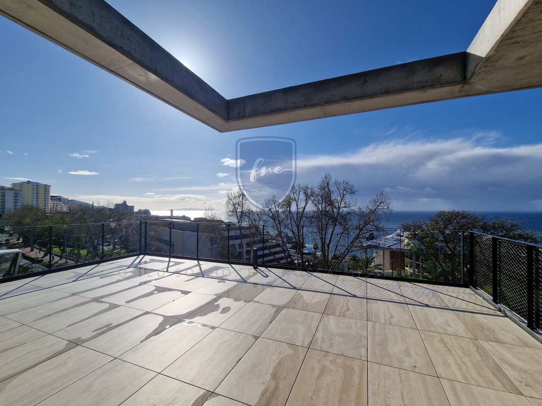 Apartment in Sao Martinho, Madeira, Portugal 1 - 15384914