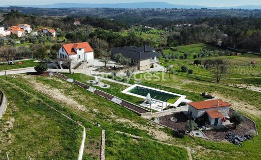 Finca a Parada de Gonta, Distretto di Viseu, Portogallo 1