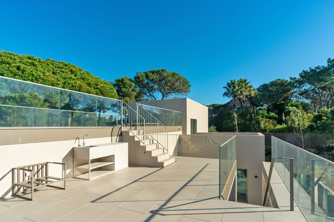 House in Cascais e Estoril, Lisbon, Portugal 1 - 15962261