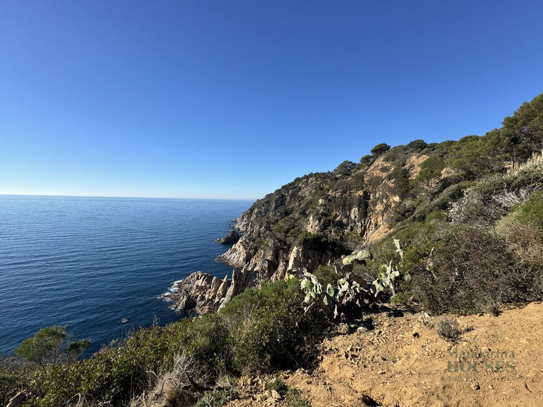 Land in Tossa de Mar, Catalonia, Spain 2 - 13790714
