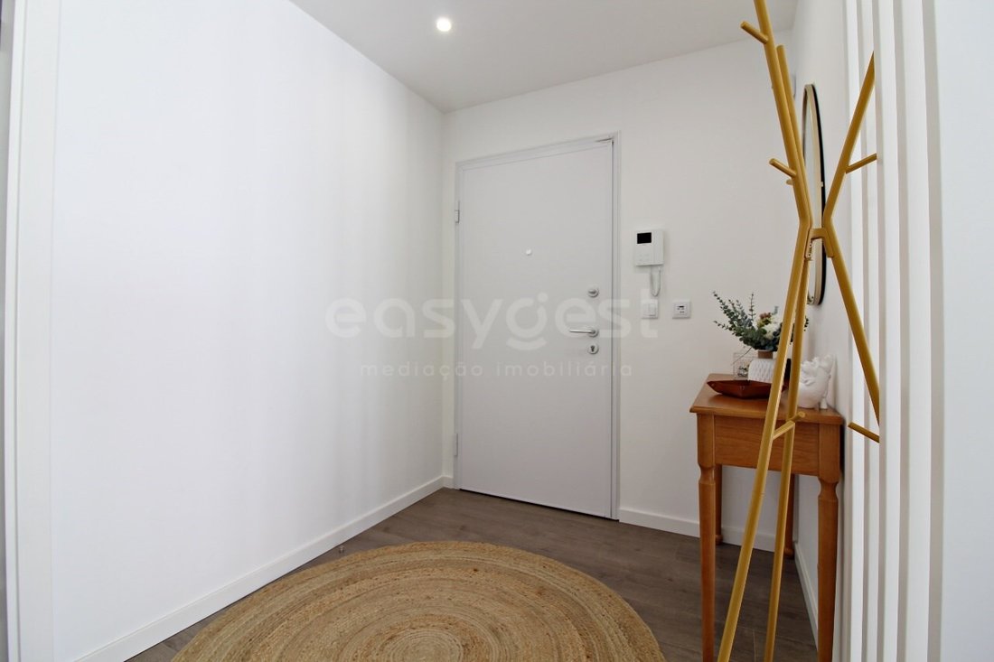Apartment in Corroios, Setubal, Portugal 3 - 15843209