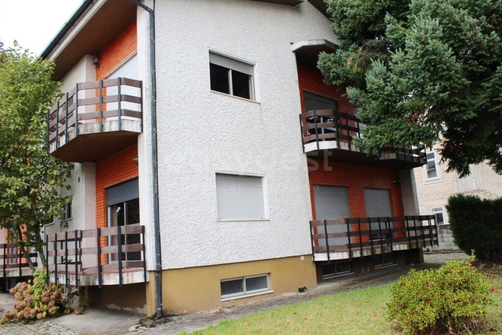 House in Viseu, Viseu District, Portugal 1 - 10669272