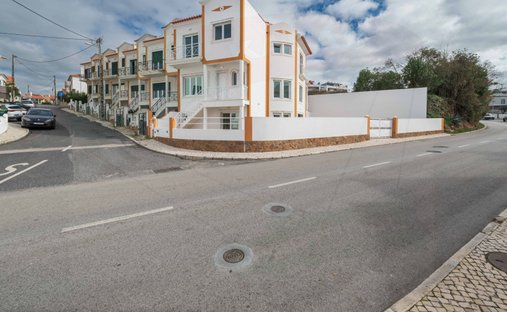 House in Ericeira, Lisbon, Portugal 1